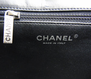 CHANEL 'Paris Dallas' black flap bag Limited Edition – Loubi, Lou