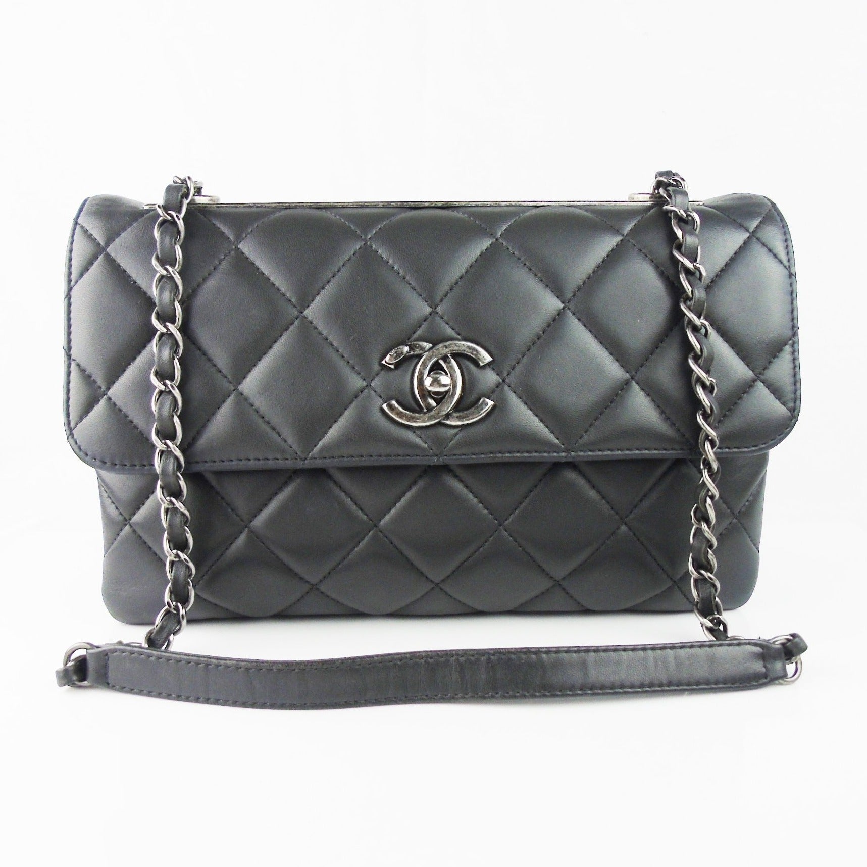 CHANEL Lambskin Chevron Quilted Medium Trendy CC Dual Handle Flap