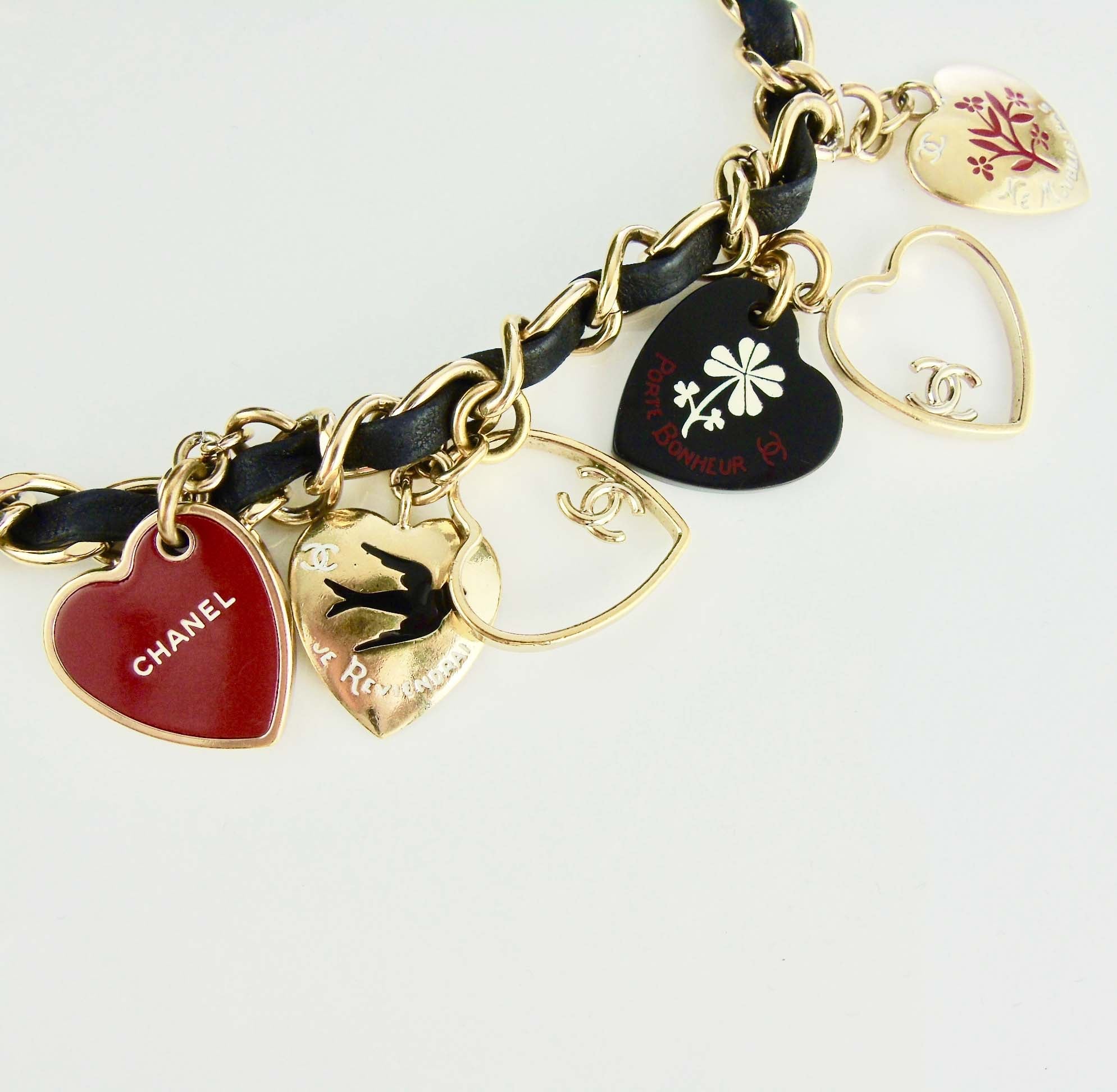CHANEL classic black flap bag 'valentine charms'
