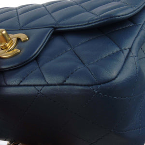 Chanel flap bag navy blue sale