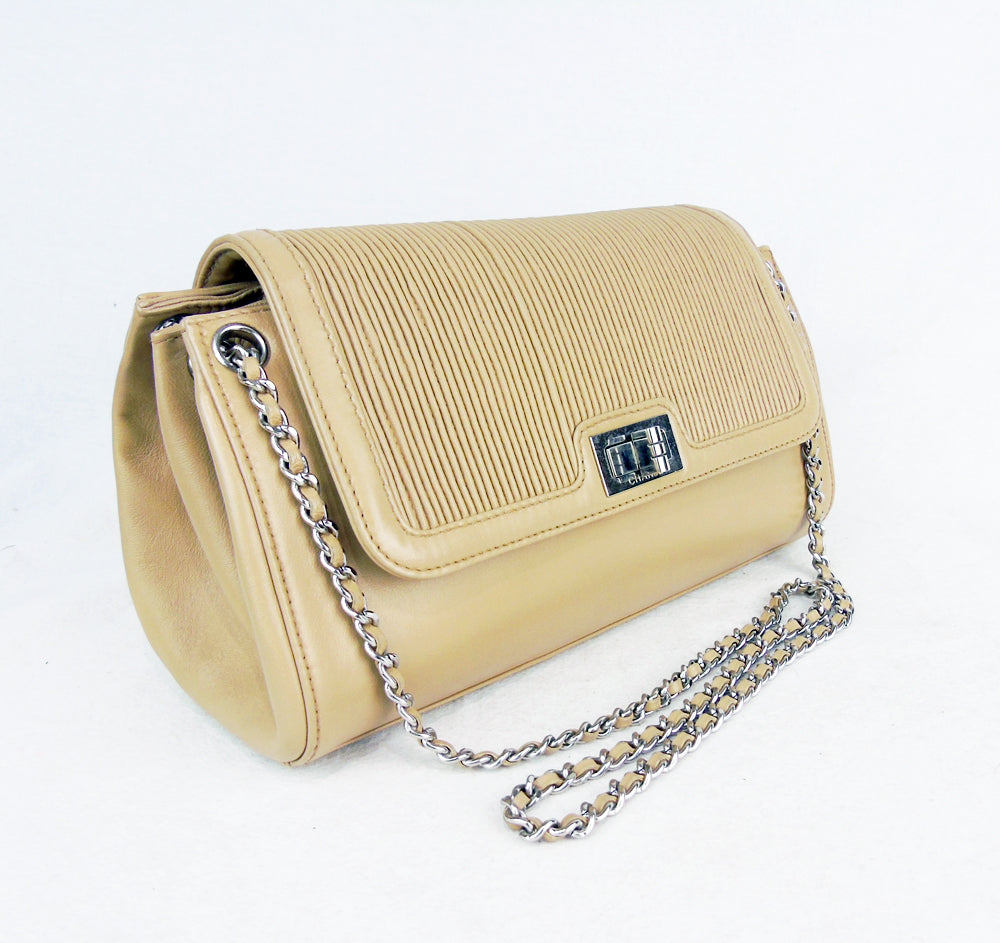 CHANEL cream beige pintuck leather flapbag mademoiselle lock