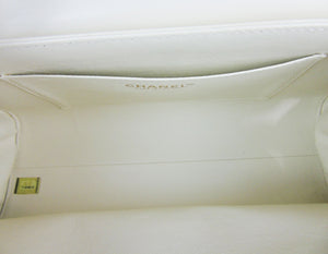 CHANEL pale cream leather quilted flapbag mademoiselle lock