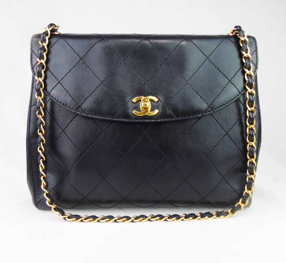 CHANEL Black lambskin flap bag vintage 1997 'Kelly' – Loubi, Lou & Coco